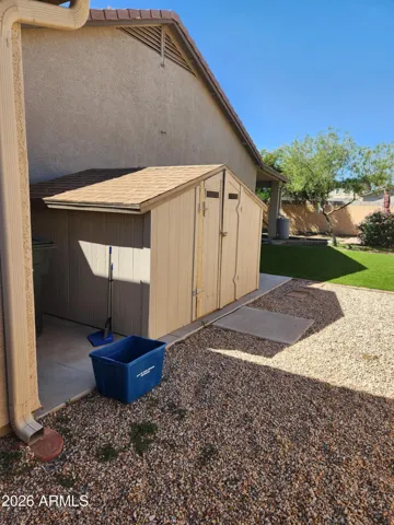 Storage shed