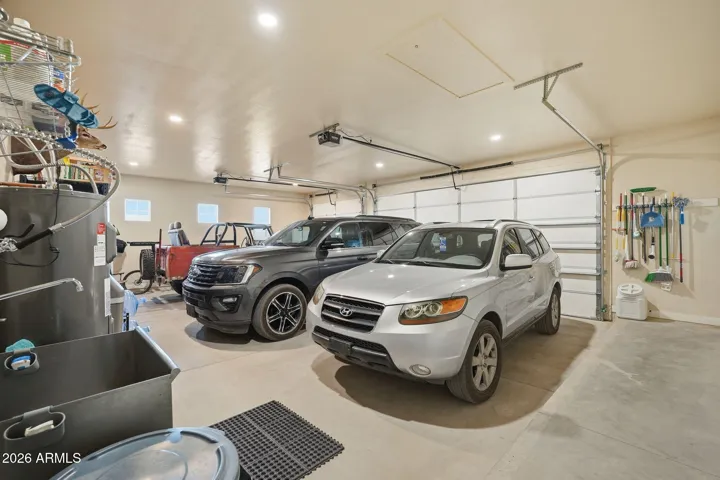 3 Car Garage