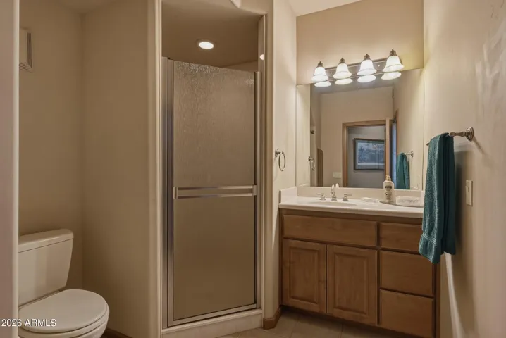 Lower-Level Guest Suite #2