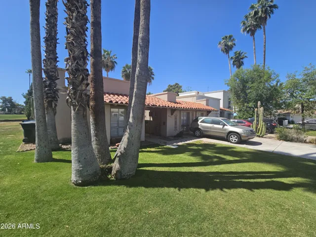 Front view from Cul-de-sac