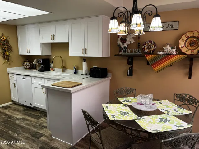 Eat-in Breakfast area