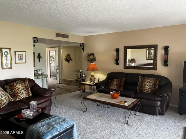 Fully furnished LR