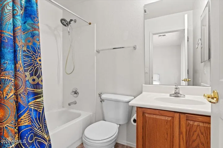 Ensuite Bath Down Stairs