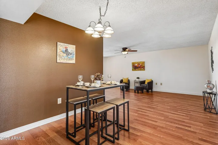 L Shaped Living / Dining