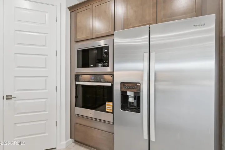 Photo of the same floorplan and interior package but on a different lot! Options still may vary.