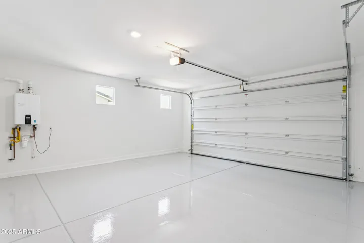 Photo of the same floorplan and interior package but on a different lot! Options still may vary.