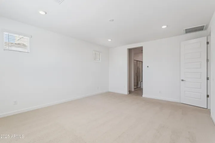Photo of the same floorplan and interior package but on a different lot! Options still may vary.