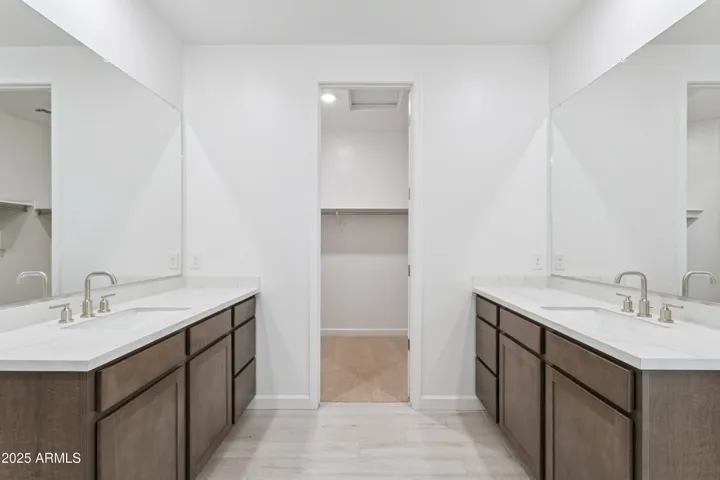 Photo of the same floorplan and interior package but on a different lot! Options still may vary.