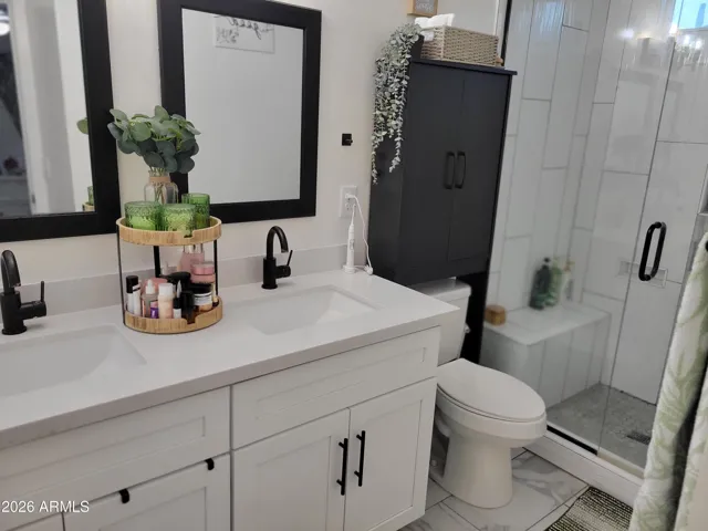 primary bathroom / double vanity