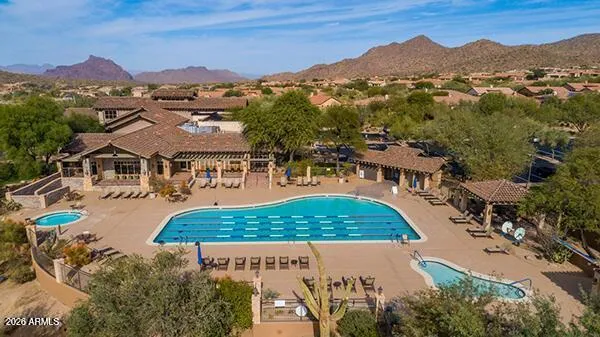 Community Center with work out facilty, pool & spa.
