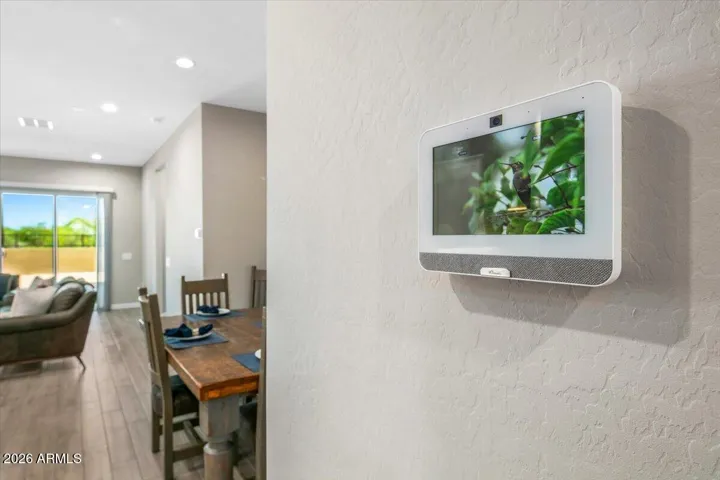 Programmable thermostat. Save Haven App.