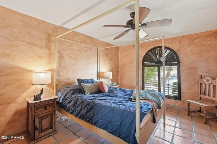 Secondary bedroom 2
