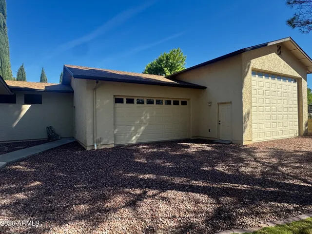 Garage/RV Garage
