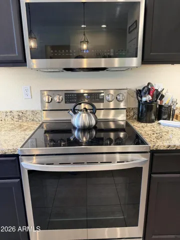 New Microwave & Range 2025
