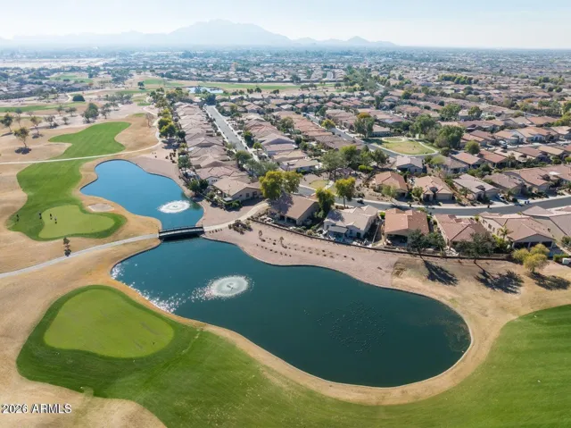 Bridge @ Power Golf Course for Easy Clubhouse Access
