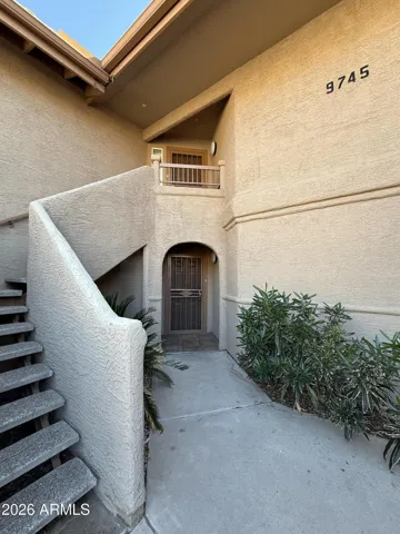 Ground Floor Entrance