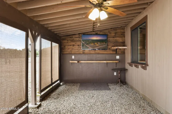 Ready for morning coffee, evening beverages and wildlife viewing.