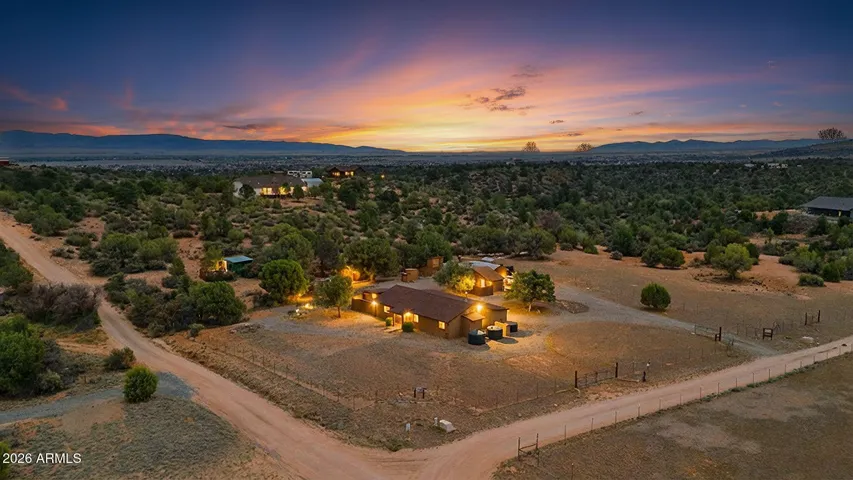 Level 2.33 Acre Williamson Valley Property.