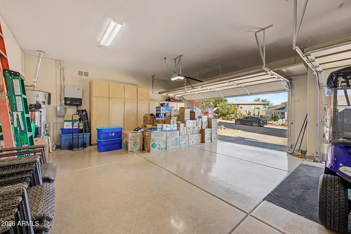 Epoxy floors in garage