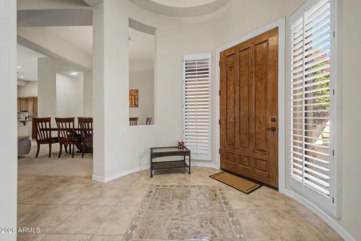 Round entryway