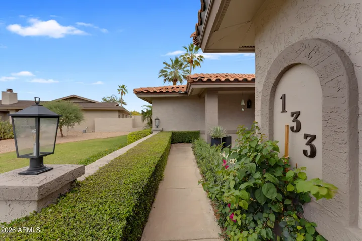 Front entry sidewalk
