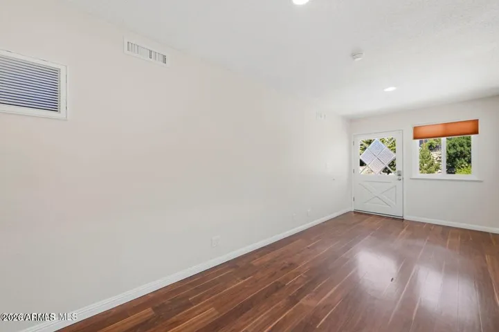 Separate entrance to this 3rd bedroom with ensuite bathroom.