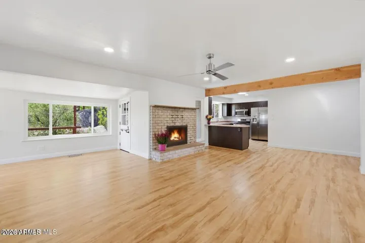 Open floorplan, bright and spacious.