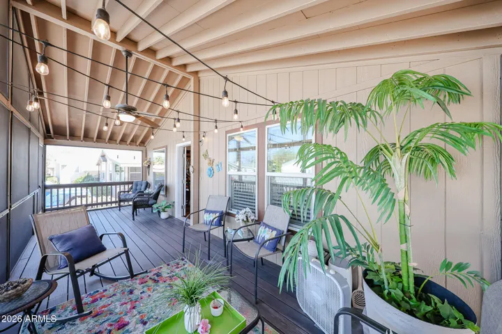 Patio furniture stays with the home