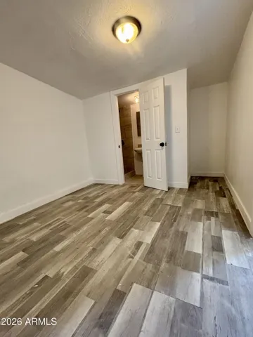 Primary suite