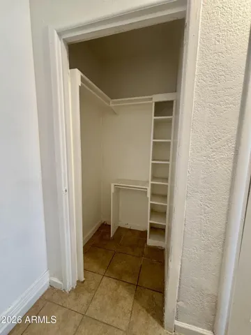 Primary suite