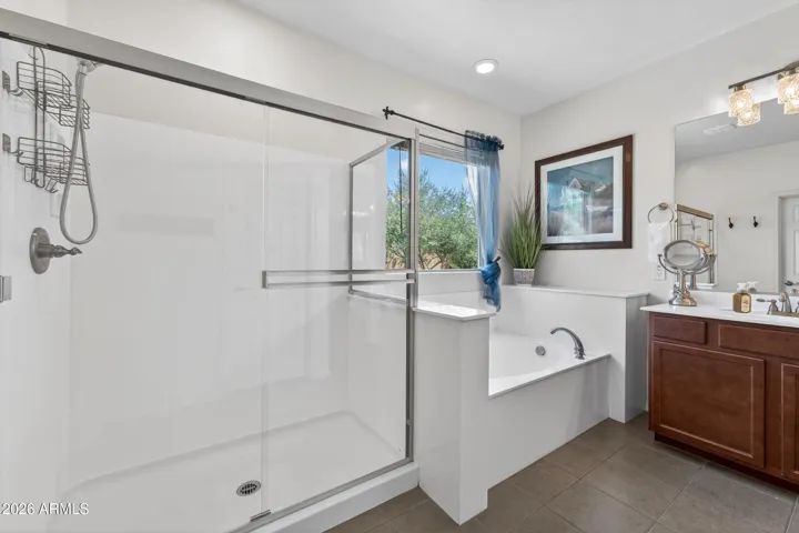 Owners Bath
