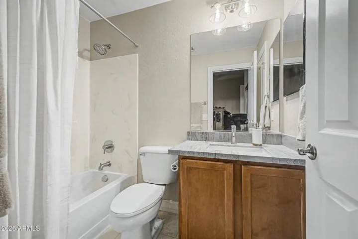 En-suite bathroom