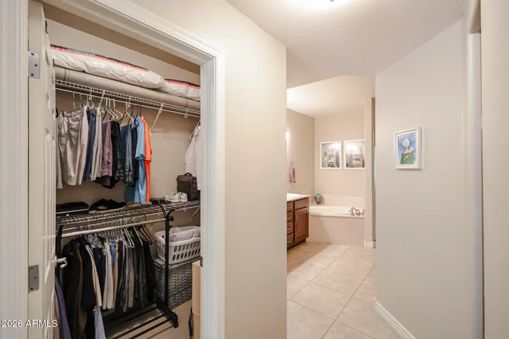 Walk in closet
