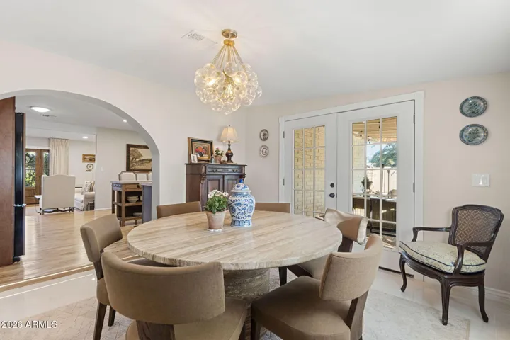 Formal Dining