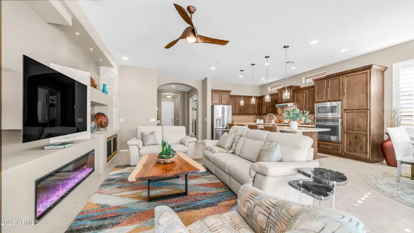 Stylish Built In Gas Fireplace