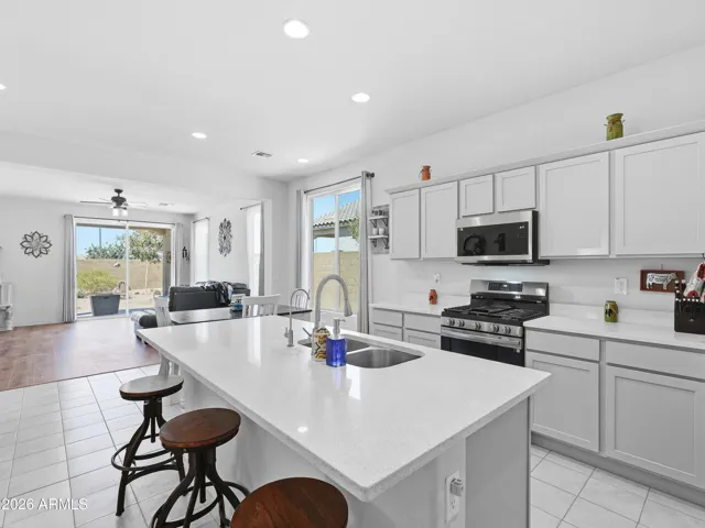 Breakfast Bar