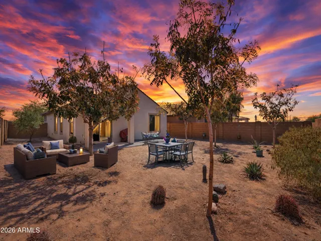No Backyard Neighbors