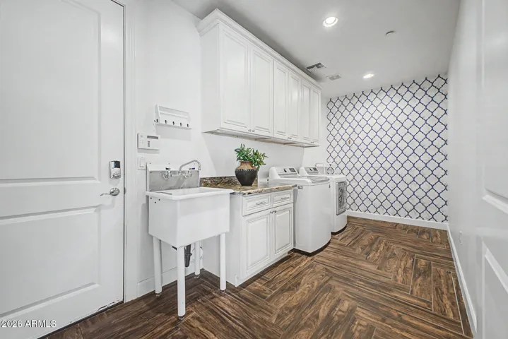Large laundry room