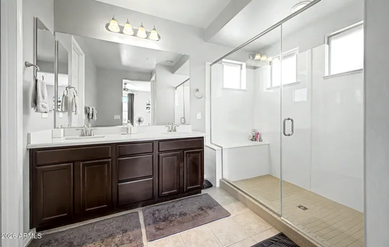 Primary bath