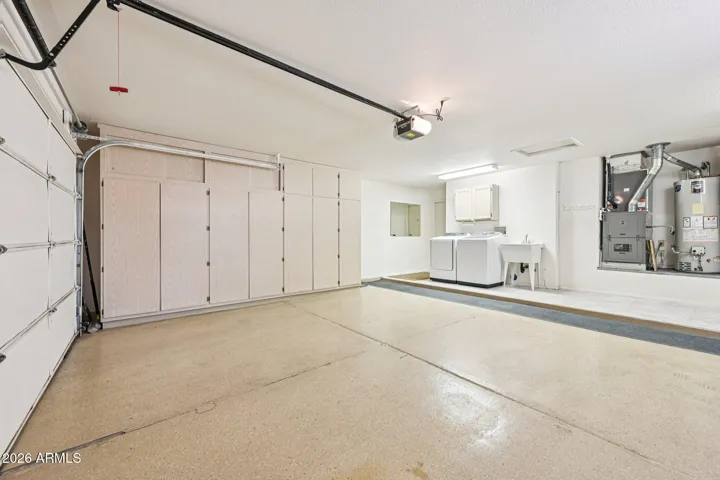 The 2 car garage