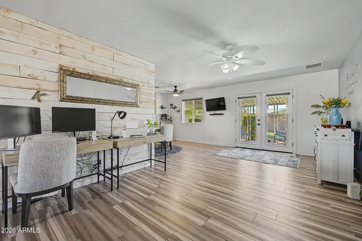 Flexible space for work, or entertainment