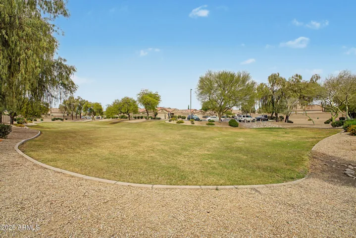 Nearby Parks, Walking Paths