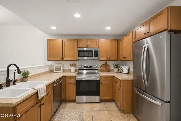 Virtually Staged - Refrigerator Not Included