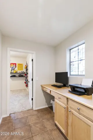 Desk / work center