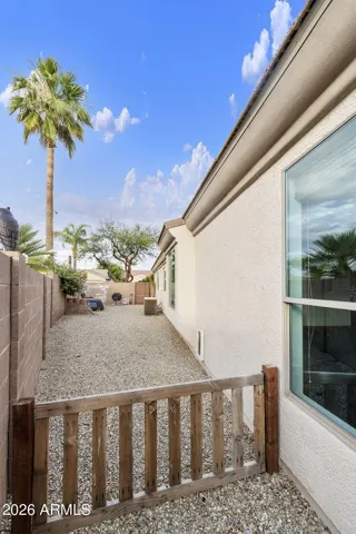 Side yard