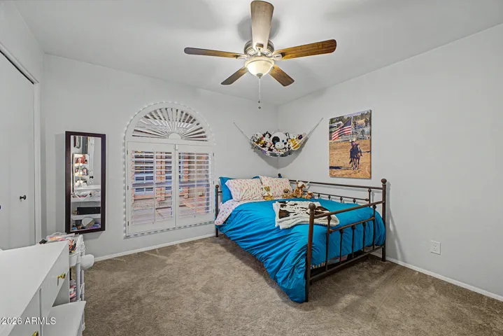 Secondary bedroom - 12x11