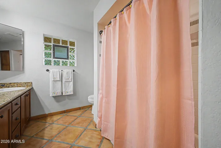 Secondary bath - 2