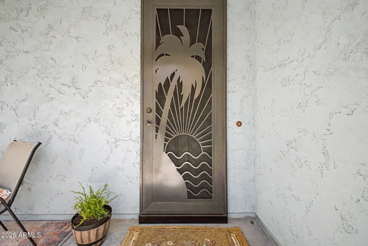 Security screen door