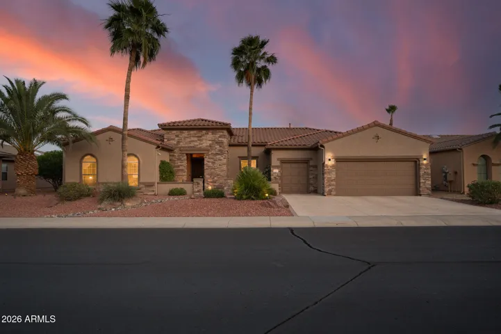 Welcome to this stunning AZ home!!