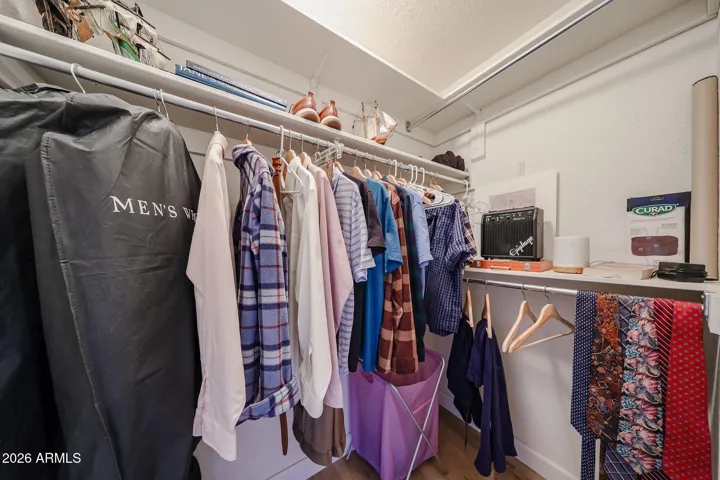 Walk in guest room closet